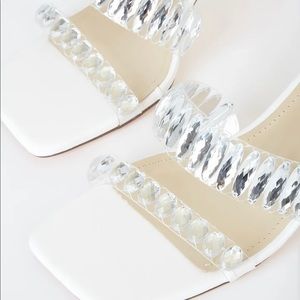 Never worn size 6 1/2 heels! I had ordered the wrong size as a gift! Super cute.